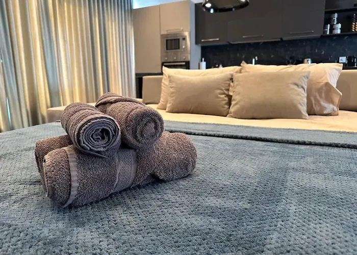 Private Pool Luxury Penthouse